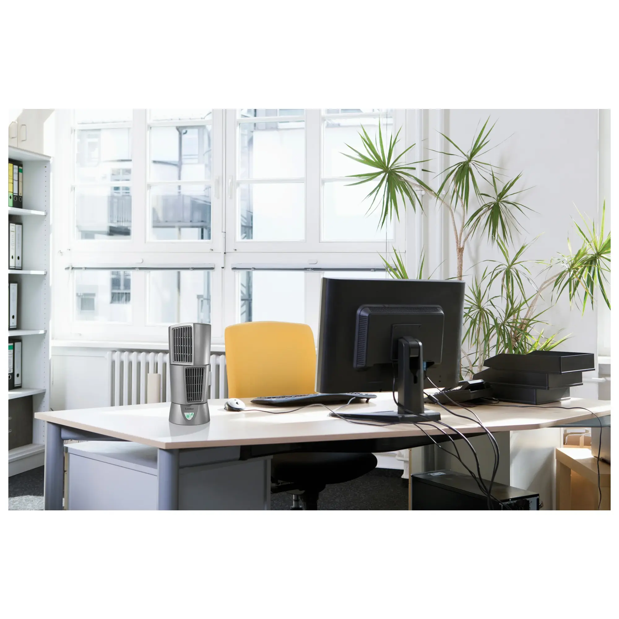 Lasko 14" Platinum Desktop Wind Tower 3-Speed Oscillating Table Fan, 4910, Gray - Image 3